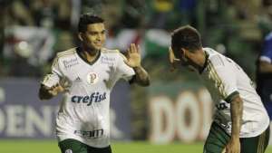 Palmeiras obtém efeito suspensivo e Dudu é liberado para jogar