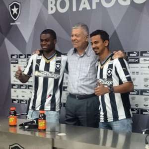 Série B: Botafogo apresenta volante Serginho e meia Rodrigo Lindoso
