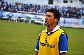 Série C: Confiança treina com três novidades no time titular