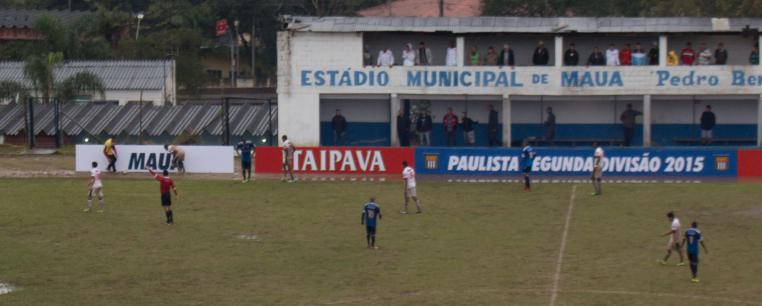 Campo encharcado atrapalhou o futebol mais técnico da Santista contra o Mauaense