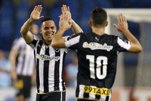 SÉRIE B: Botafogo segue absoluto na liderança, mas G4 sofre mudança