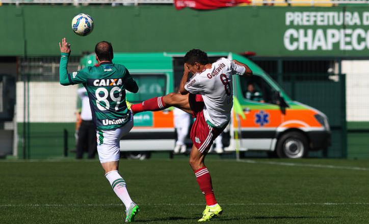 O volante Edson (foto) do Fluminense fez o gol dos cariocas na partida. - Foto: Fluminense Oficial