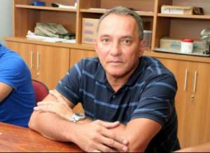 Joinville contrata PC Gusmão para o lugar de Adílson Batista