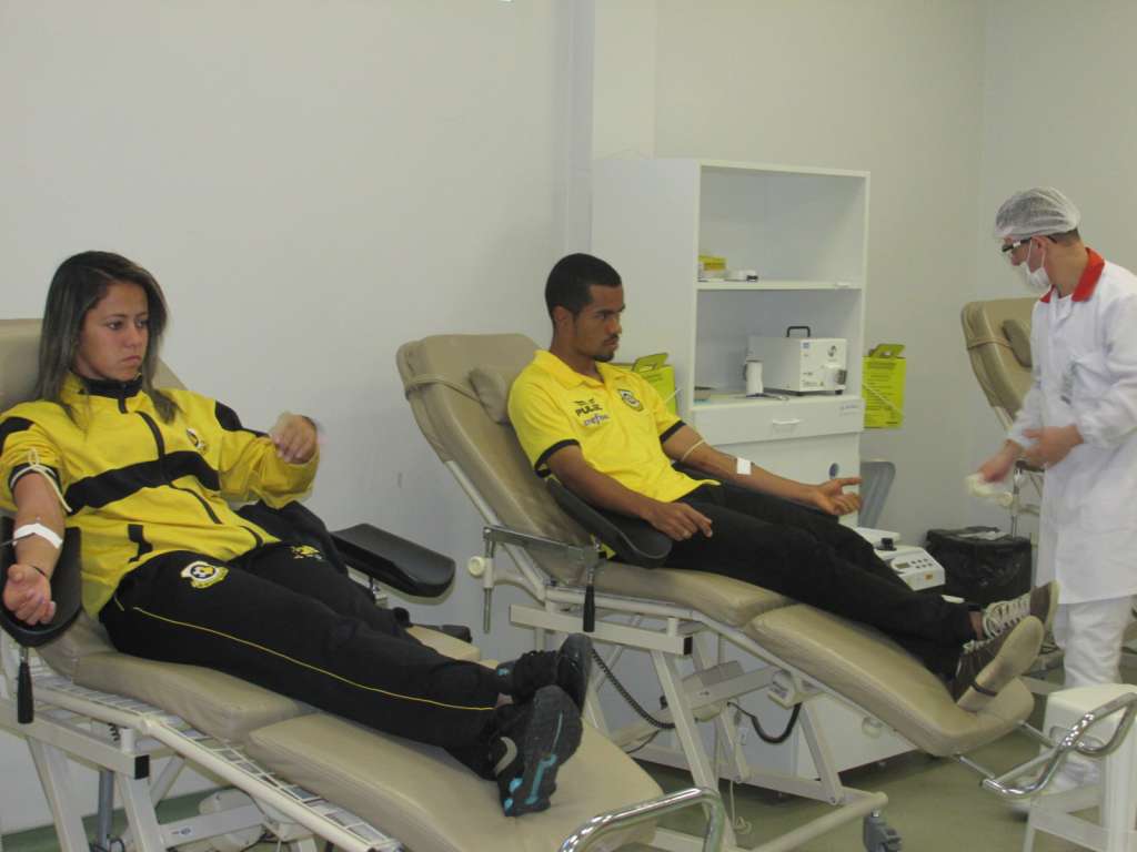 7ºCampanha de Doação de Sangue do Tigre mobilizou equipe do São Bernardo nesta segunda