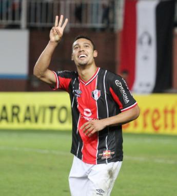 Dado como reforço certo, Edigar Junior troca a Ponte Preta pelo Joinville 2 0002050099751 img