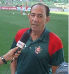 Série B: Nedo Xavier chega com pompa ao Boa Esporte