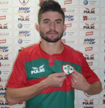 Guilherme Queiroz: gols aos 43 e aos 47 minutos