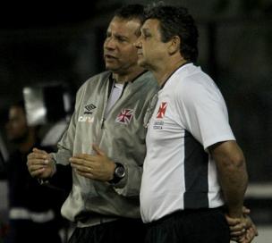 Celso Roth vai explicar o quê com o Vasco?