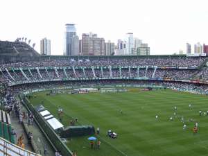 Atlético-PR pede empréstimo do estádio Couto Pereira para jogo contra o Grêmio