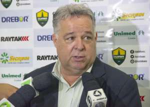 Série C: Cuiabá reintegra quarteto e mira contratação de atacante