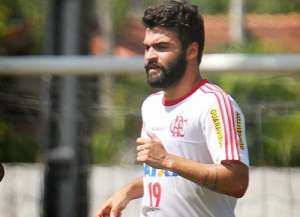 Flamengo dá ‘balão’ no Vitória e negocia Arthur Maia com o Kawasaki Frontale