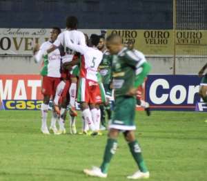 Boa Esporte x Criciúma - Pedreira para tentar deixar a degola...
