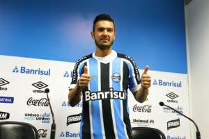 Giuliano desfalcará o Grêmio e William Schuster deverá estrear como substituto