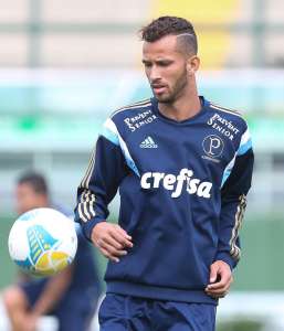 Marcelo Oliveira descarta utilizar Leandro Pereira e Barrios juntos no Palmeiras