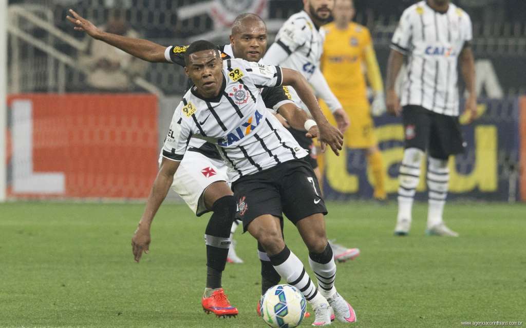 Elias fez a diferença contra o Vasco Elias fez a diferença contra o Vasco