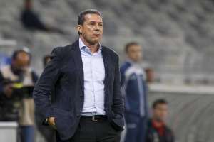 Luxemburgo diz que time bicampeão 'acabou' e elogia Sport após empate