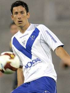 Cruzeiro negocia com Ariel Cabral, do Vélez