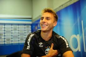 Flamengo libera e zagueiro Bressan retorna ao Grêmio