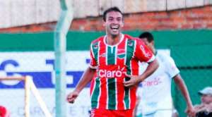 Artilheiro do Campeonato Gaúcho, Michel dá balão em clube da Série D e acerta com Coritiba