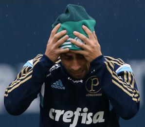 Valdívia deu mais alegrias ou dor de cabeça para o Palmeiras? E o custo benefício?