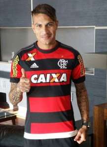 Após rumores, Guerrero nega ter recebido propostas para deixar o Flamengo