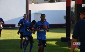 Série B: Gilberto Pereira confirma time do Atlético-GO diante do Macaé