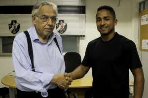 Ex-atacante de Inter e Corinthians, Jorge Henrique fecha com o Vasco