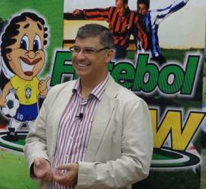 Ivan Mendes apresenta Futebol Show neste sábado na TV Opinião