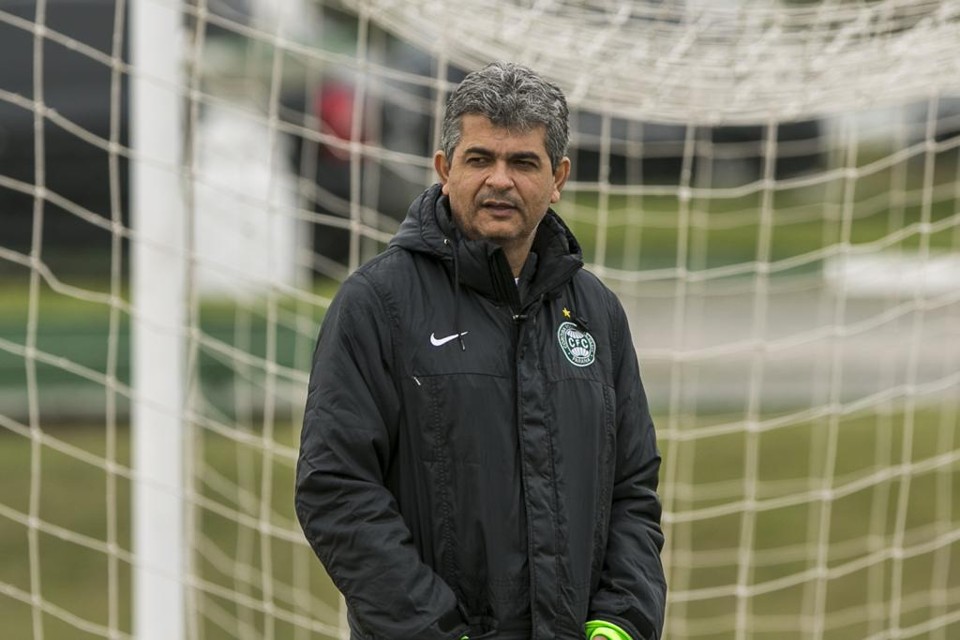 Ney Franco fará muitas mudanças no Coritiba