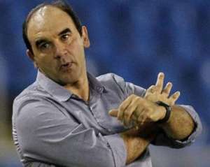 Sem 'gordura', Ricardo Gomes quer Botafogo de volta à liderança da Série B no Arruda lotado por Grafite