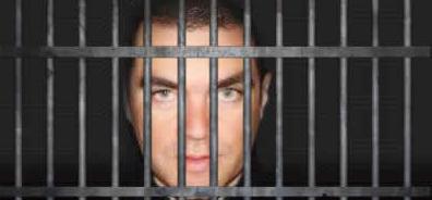 Blog do Paulinho era incentivado por Juca Kfouri. O rapaz está preso e responde a mais de 30 processos.