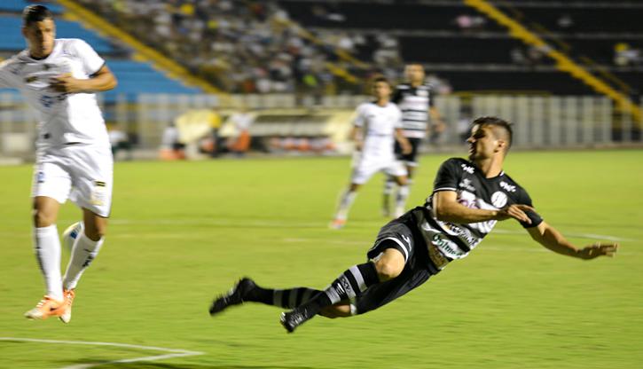 Na sexta-feira o XV de Piracicaba lutou muito, mas perdeu para o União Barbarense por 2 a 0