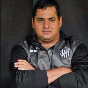 Léston Júnior comemora reencontro do Tupi com a vitória na Série C