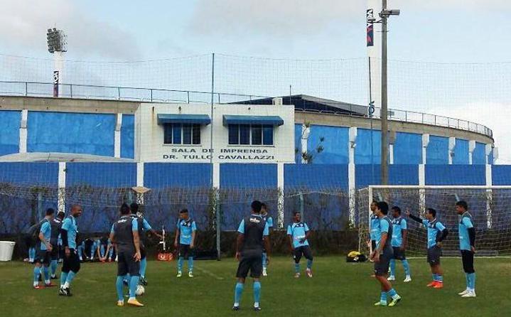 O Paysandu está treinando no Centro de Treinamento do Avaí para enfrentar o Criciúma nesta terça - Divugação/PSC