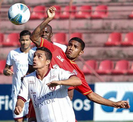 Osasco Audax e Ituano realizaram um jogo muito equilibrado em Osasco