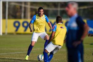 Reforço, meia argentino Ariel Cabral faz 1º treino tático no Cruzeiro