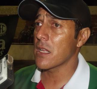 Maurílio Silva: sofrendo com falta de estrutura e dinheiro no Icasa