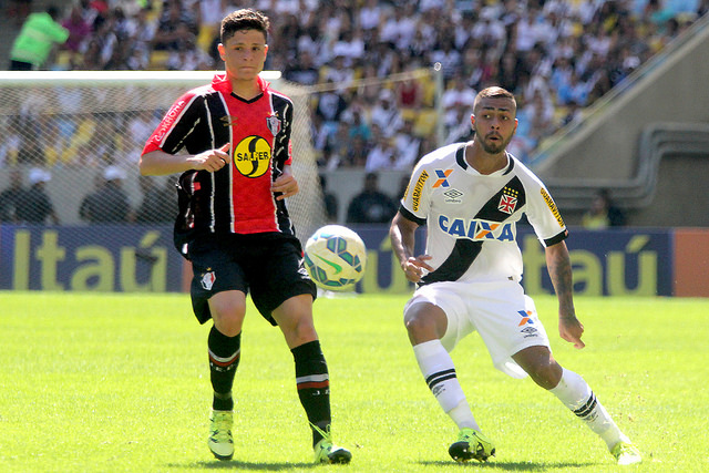 Após 17 rodadas, aumenta abismo entre as 2 pontas da classificação do Brasileirão 3 0002050104078 img