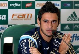 Em histórico equilibrado, Coritiba defende tabu caseiro de 26 anos diante do Palmeiras