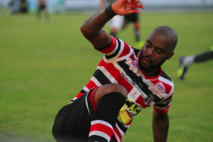 Série B: Santa Cruz estuda poupar Grafite e outros jogadores por questão física