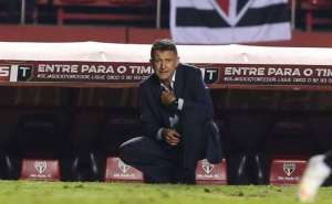 Osorio elogia Valdivia, mas se nega a comentar sobre negociação com São Paulo