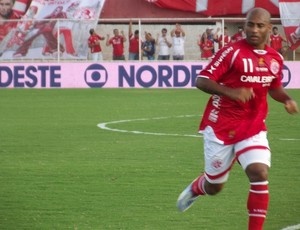 Série C: ‘Esperamos dar uma resposta’ diz meia do América-RN sobre jogo de sexta