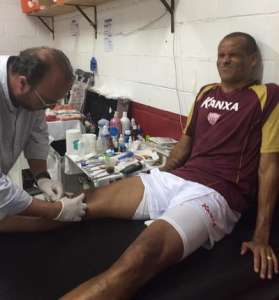 BOMBA! Com dores no joelho, Rivaldo anuncia aposentadoria no Mogi Mirim
