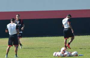 Série B: Atlético-GO terá mudanças contra o Bahia, mas quer manter boa sequência