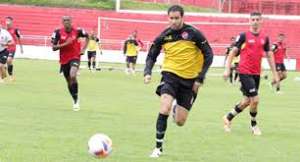 Série C: Vila Nova terá nova dupla de ataque e retorno de zagueiro