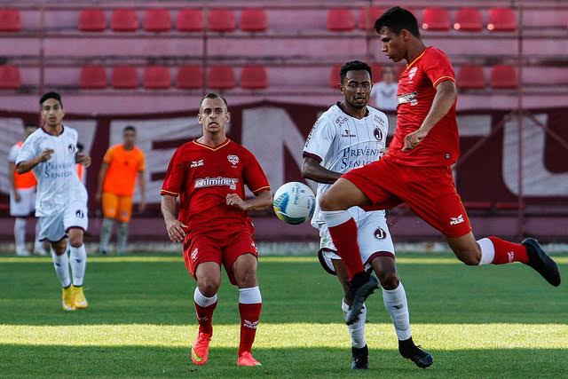 Osasco Audax faz duelo direto com líder Nacional