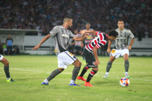 América-MG x Botafogo - Para não deixar Vitória disparar...