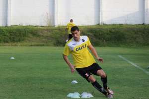 Ednei é relacionado pela primeira vez no ABC e pode estrear com a camisa do Mais Querido na Série B