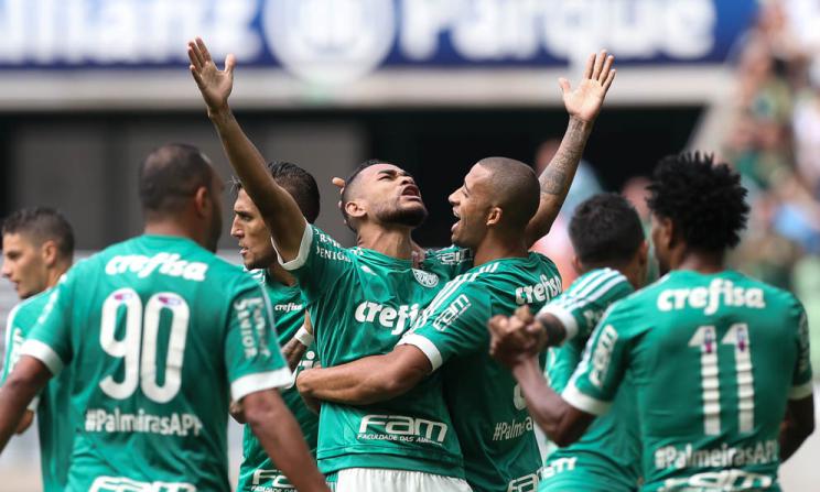além de anlar Paolo Guerreiro, o zagueiro Jakcson abriu o placar, sendo um dos destaques da vitória do Palmeiras. - Foto: palmeiras.com.br