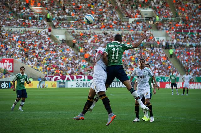 Cícero desbancou Ronaldinho Gaúcho e Fred no destaque do Fluminense Cícero desbancou Ronaldinho Gaúcho e Fred no destaque do Fluminense